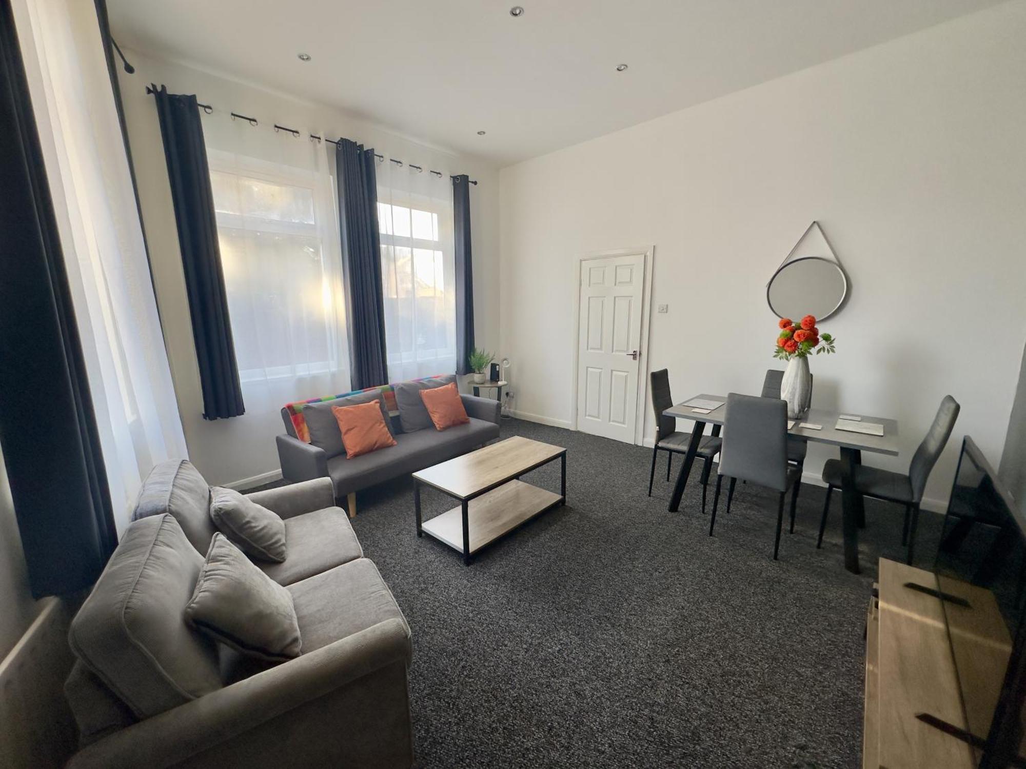 Large Ground Floor Apartment - South Shields - 3 Minutes From South Tyneside Hospital, 8 Minutes From Beach Εξωτερικό φωτογραφία